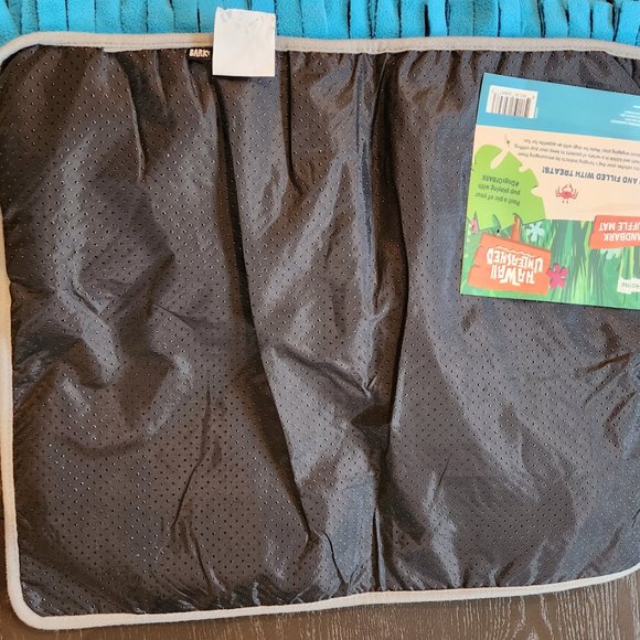 BARK Beachy SandBark Snuffle Mat Dog Toy - Picture 3 of 4